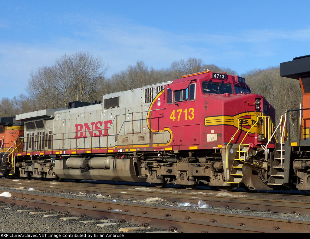 BNSF 4713